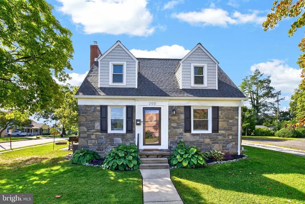 200 PROVIDENCE ROAD , MORTON, PA 19070
