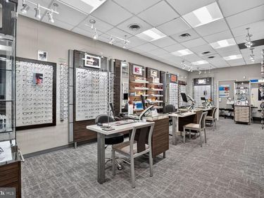 3800 N FAIRFAX DRIVE , Unit 100, ARLINGTON, VA 22203