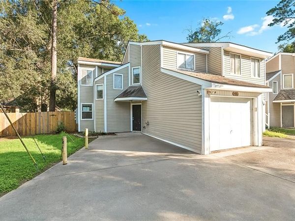14215 WOODLANDS Drive , Hammond, LA 70401
