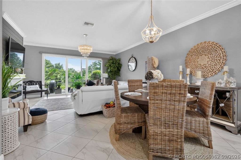 651 SW Glen Crest Way, Stuart, FL 34997 Photo