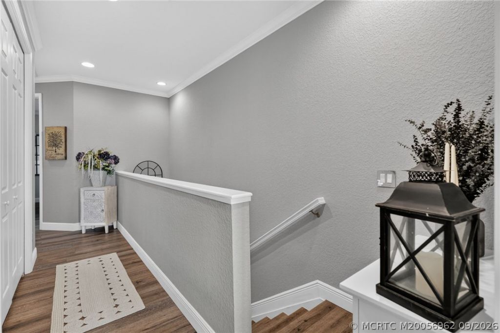 651 SW Glen Crest Way , Stuart, FL 34997 Photo