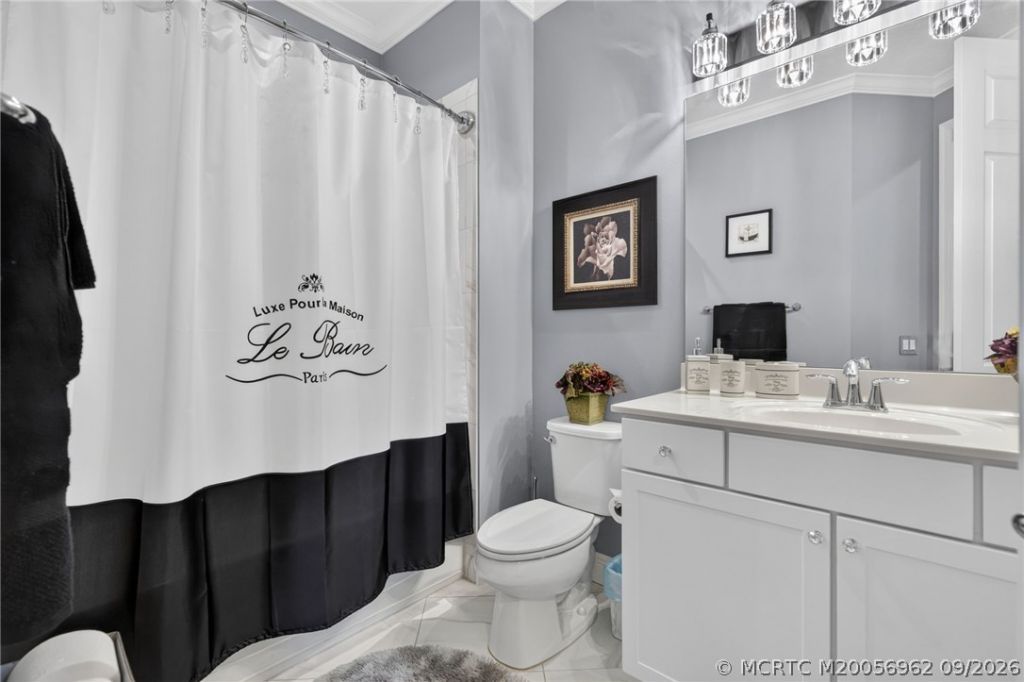 651 SW Glen Crest Way, Stuart, FL 34997 Photo