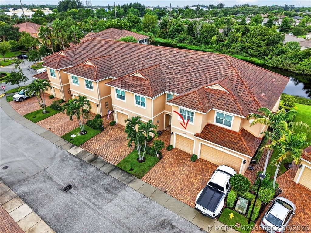 651 SW Glen Crest Way, Stuart, FL 34997 Photo