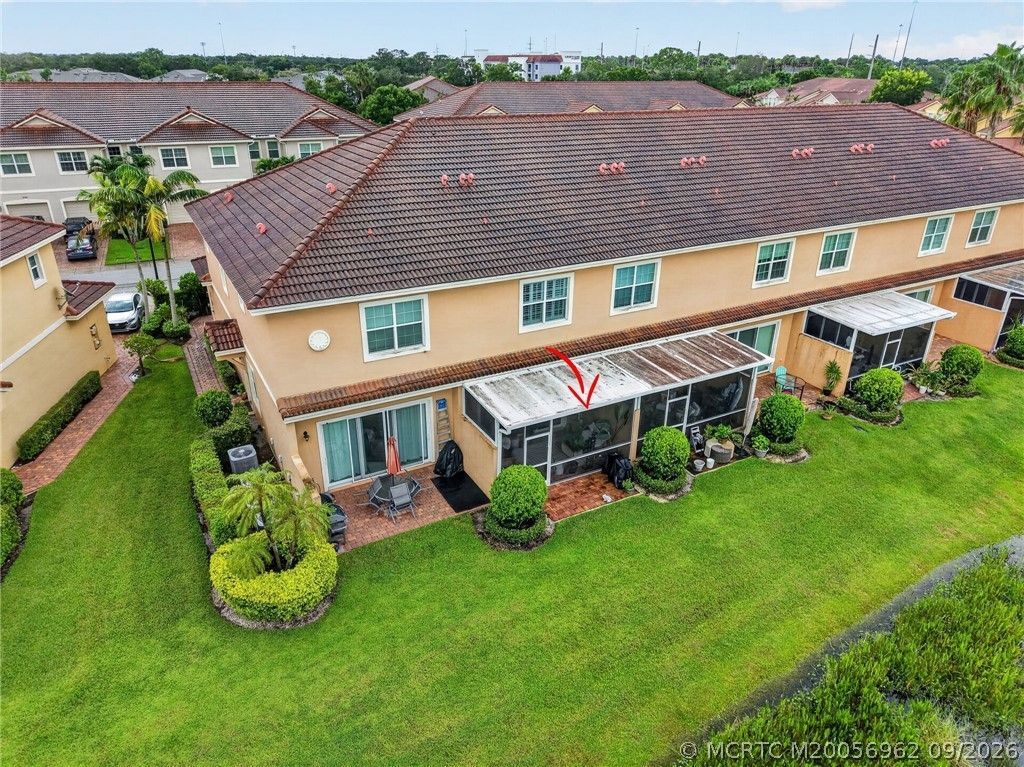 651 SW Glen Crest Way , Stuart, FL 34997 Photo