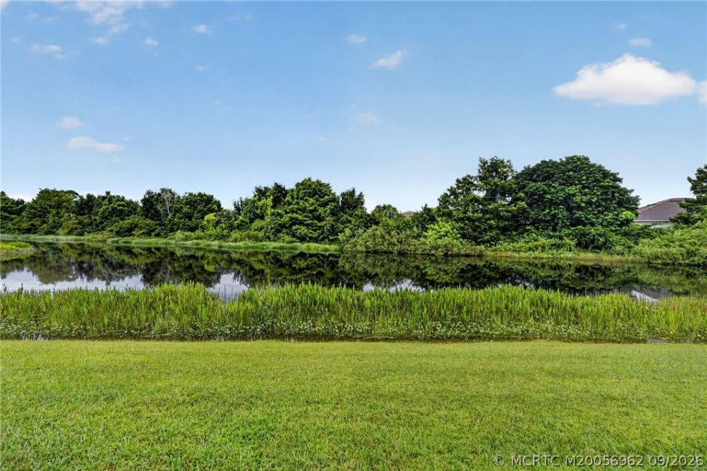 651 SW Glen Crest Way, Stuart, FL 34997 Photo