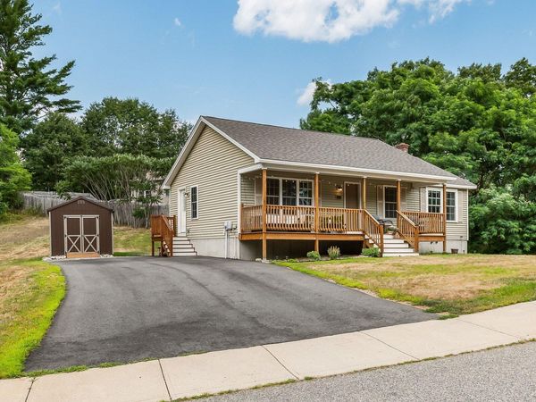 7 Calvins Way , Sanford, ME 04073