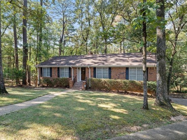 5304 Imperial River Court, Northport, AL 35473