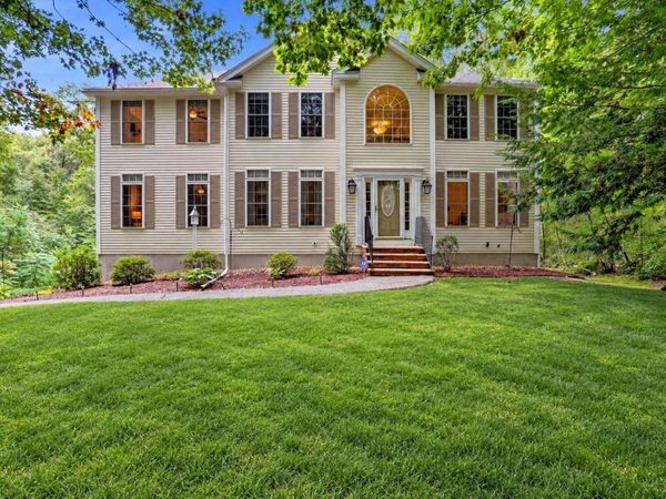 98 Webster Lane, Chester, NH 03036