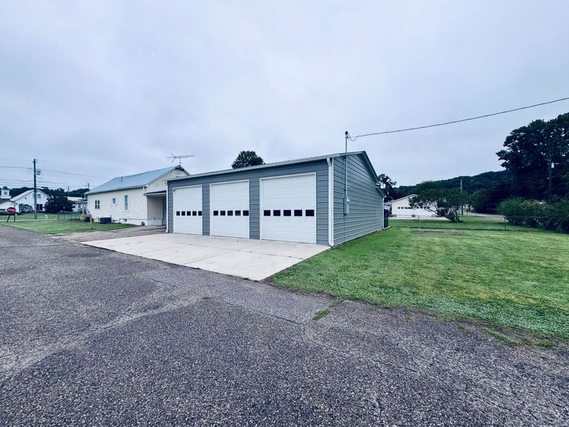 1820 North Street , Stockport, OH 43787 Photo 12