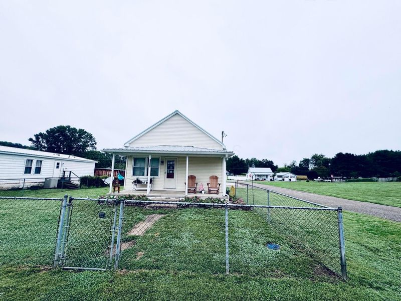 1820 North Street , Stockport, OH 43787 Photo 16