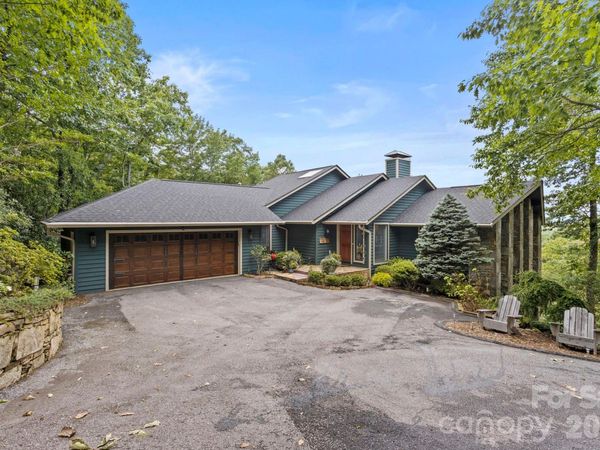 257 Dalhousie Court , Flat Rock, NC 28731