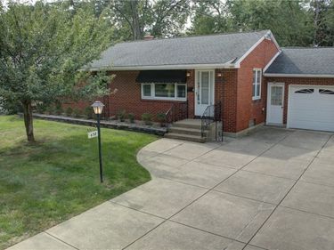 438 Robert Drive , North Tonawanda, NY 14120