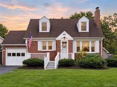 65 Pleasant View Drive , Lancaster, NY 14086