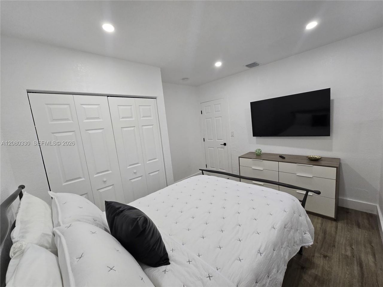 1273 NW 24th St , Miami, FL 33142 Photo