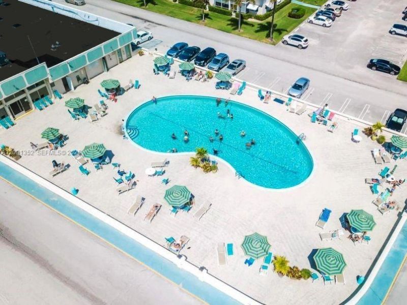 880 W Horizons W , Unit 205, Boynton Beach, FL 33435 Photo