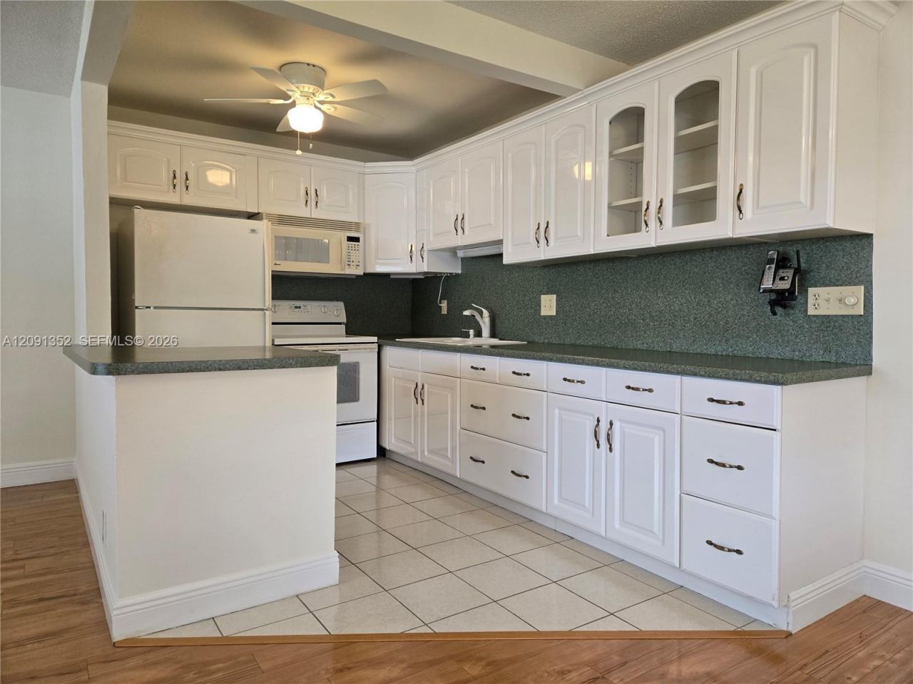 880 W Horizons W , Unit 205, Boynton Beach, FL 33435 Photo