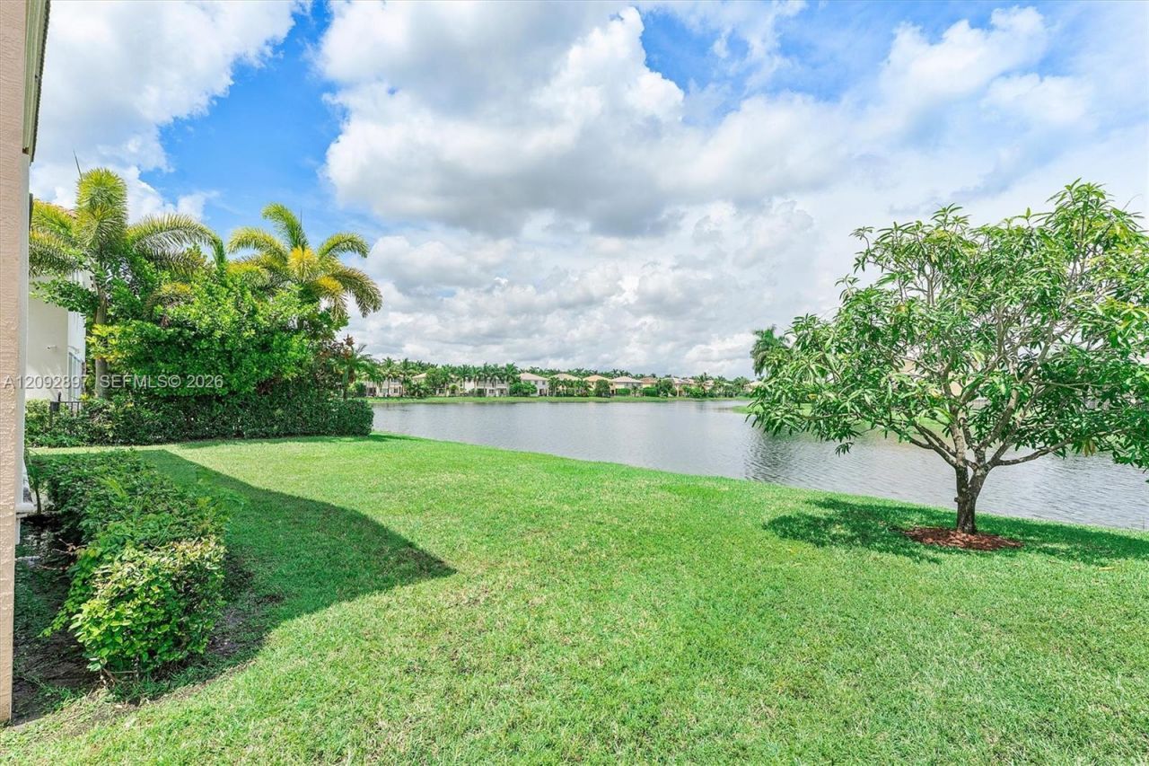 9640 Phipps Ln , Wellington, FL 33414 Photo