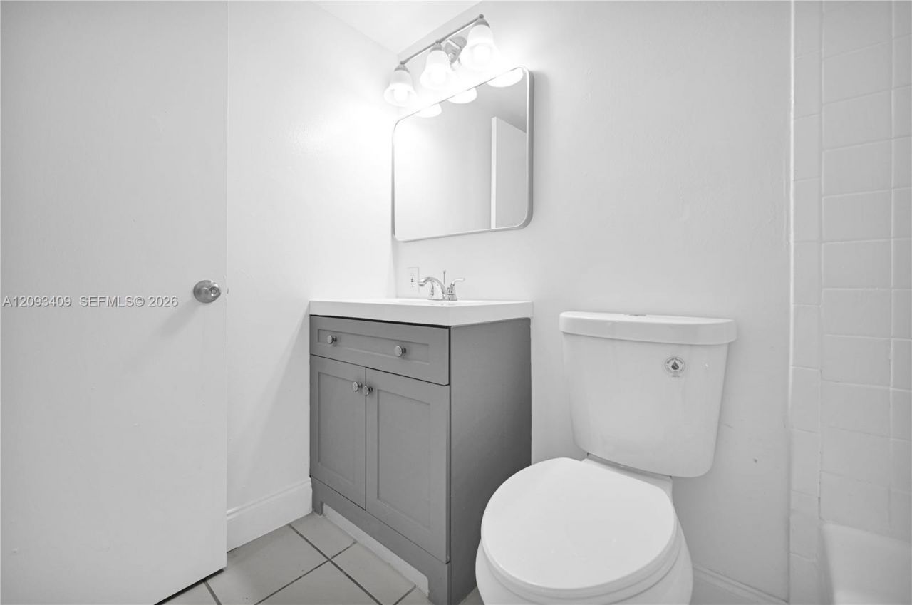 7550 Stirling Rd , Unit B306, Davie, FL 33024 Photo
