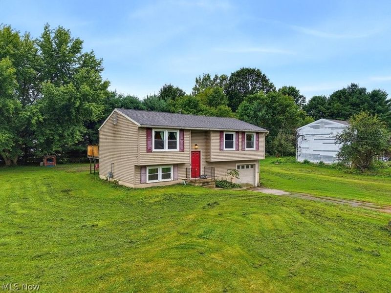 2974 Bronco Drive, Clinton, OH 44216 Photo 2