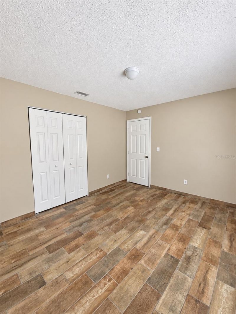 1912 Elk Spring Drive, Brandon, FL 33511 Photo