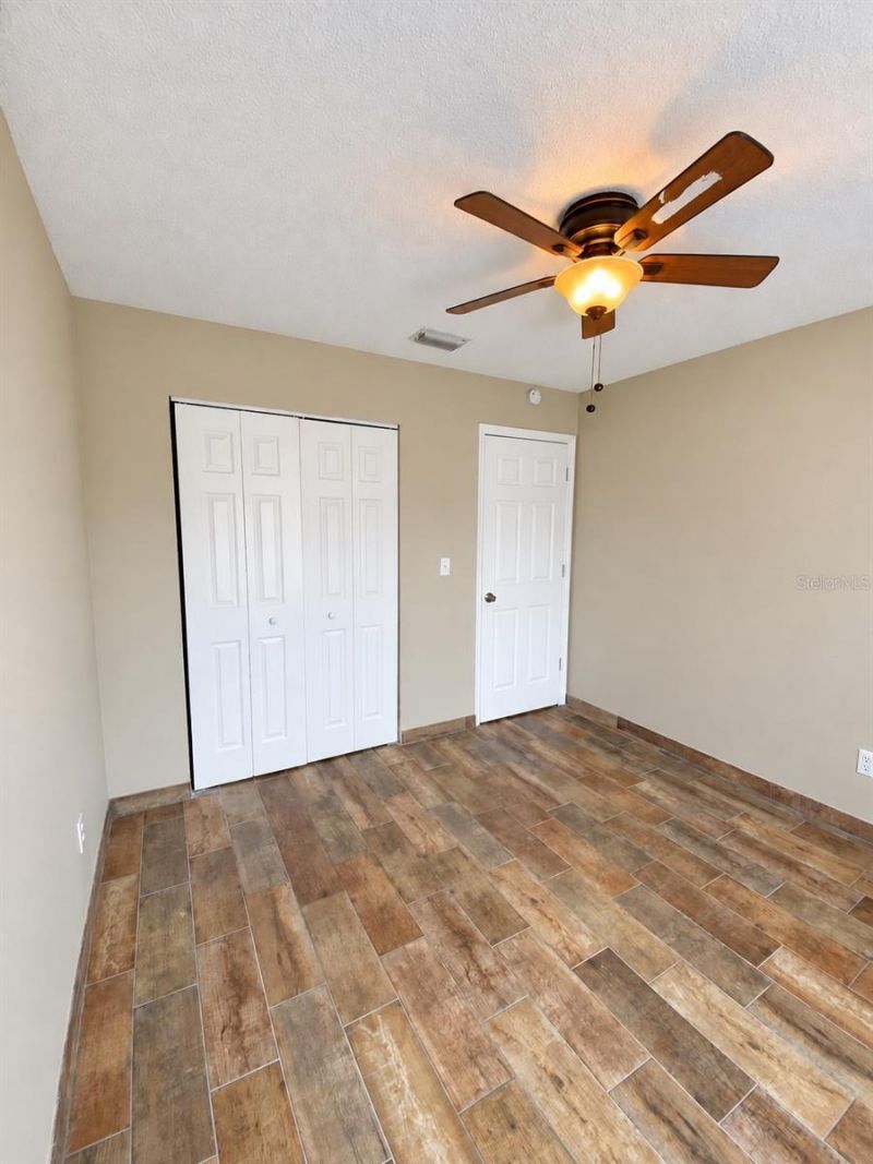 1912 Elk Spring Drive, Brandon, FL 33511 Photo