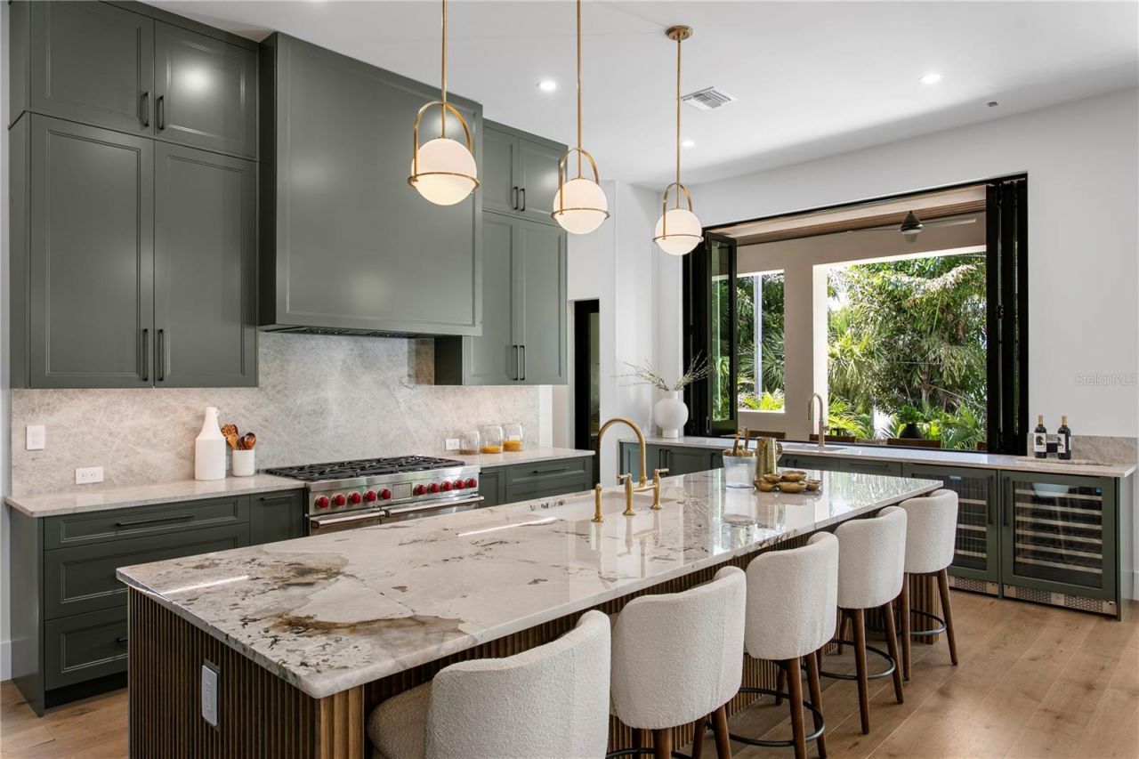 403 S Barbara Lane, Tampa, FL 33609 Photo