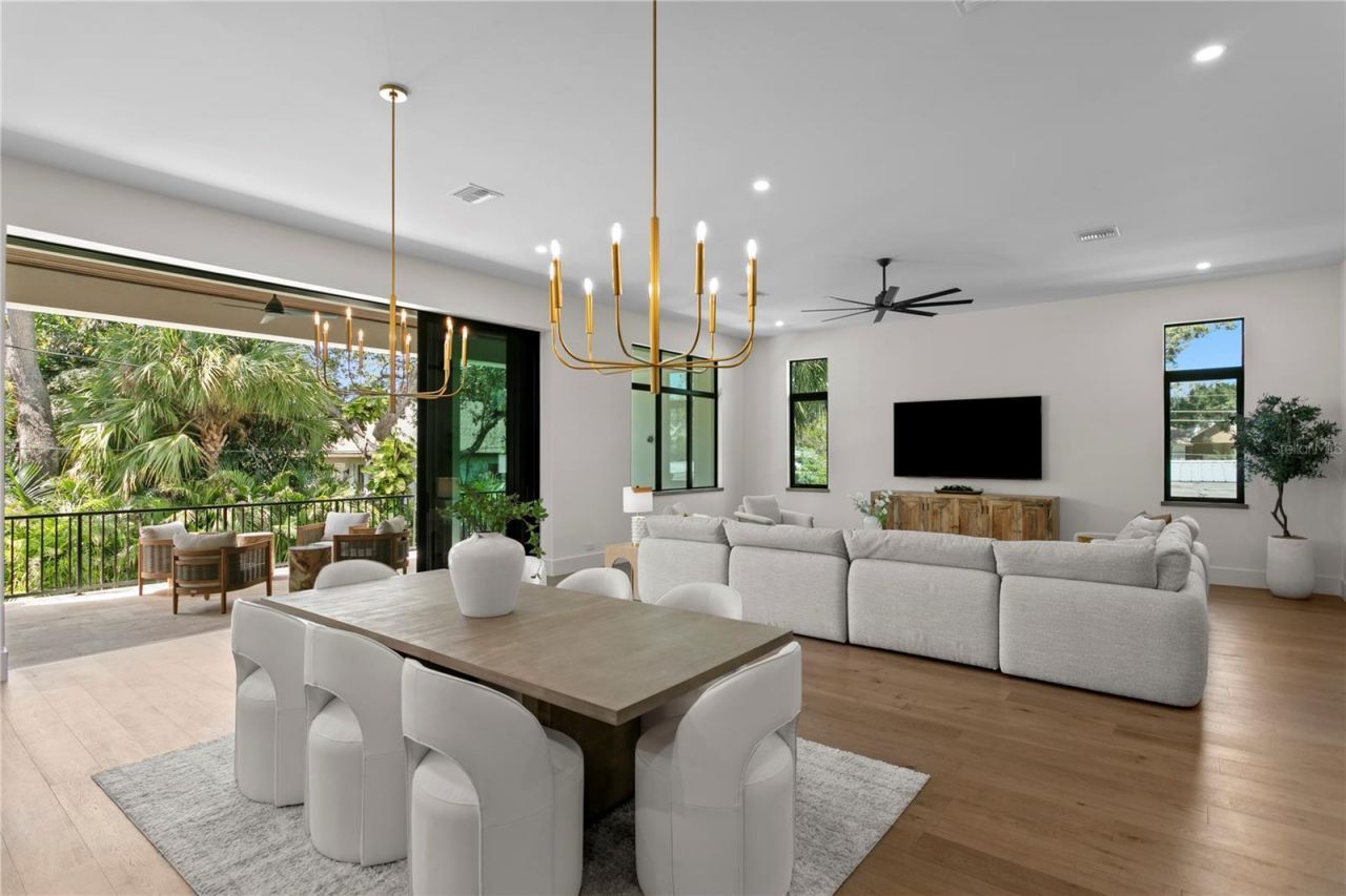 403 S Barbara Lane, Tampa, FL 33609 Photo