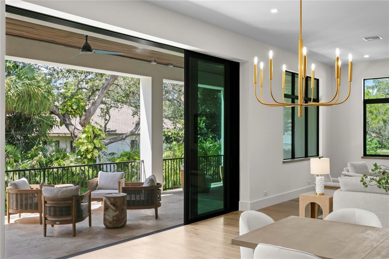 403 S Barbara Lane, Tampa, FL 33609 Photo