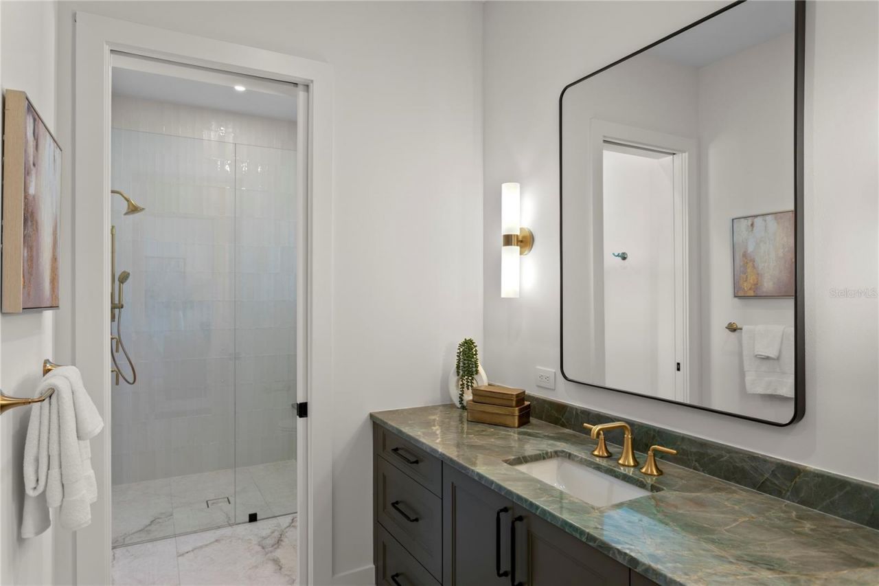 403 S Barbara Lane, Tampa, FL 33609 Photo