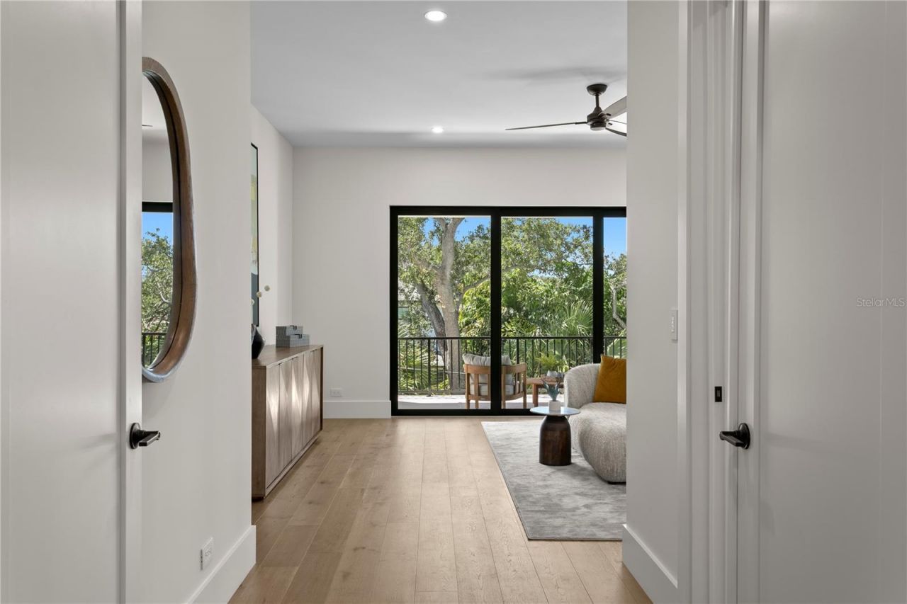 403 S Barbara Lane, Tampa, FL 33609 Photo