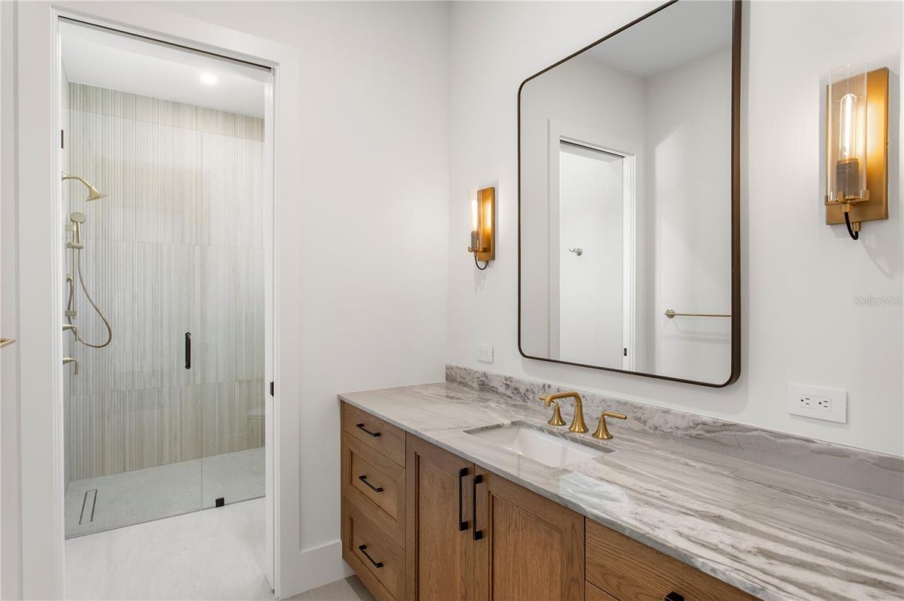 403 S Barbara Lane, Tampa, FL 33609 Photo