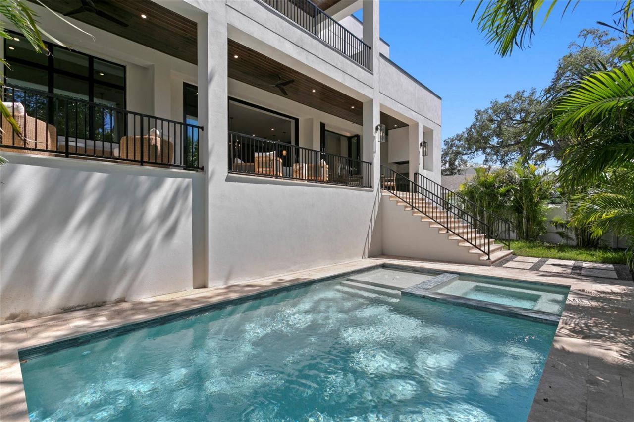 403 S Barbara Lane, Tampa, FL 33609 Photo