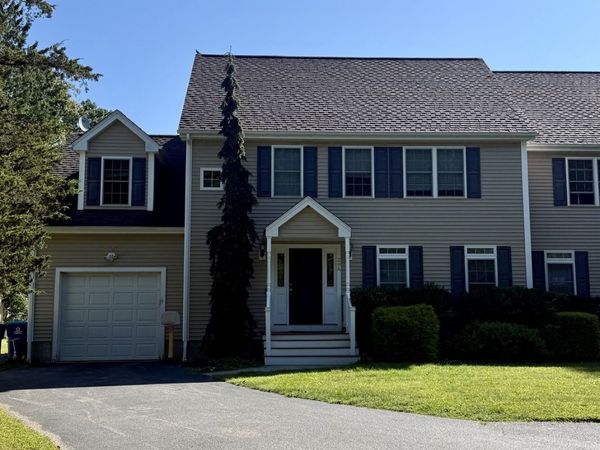 29 Bellingham Rd, Unit #A, Blackstone, MA 01504