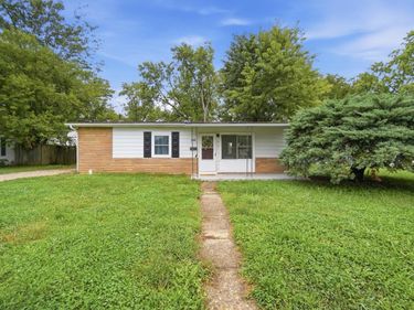 800 N Scott Street, New Carlisle, OH 45344