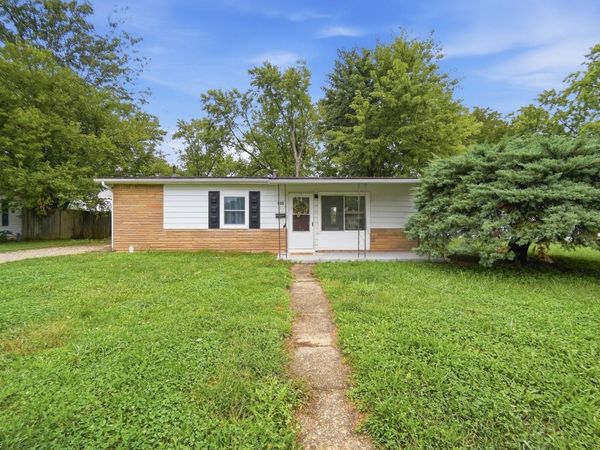 800 N Scott Street, New Carlisle, OH 45344
