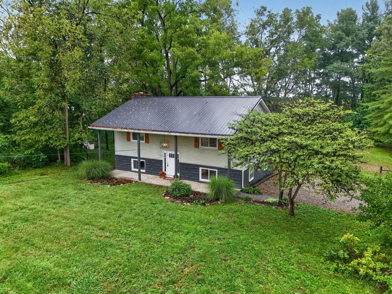 276 Dellinger Road, Urbana, OH 43078 Photo 7