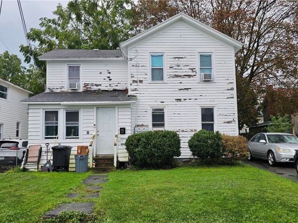 8 Pulaski Street , Auburn, NY 13021