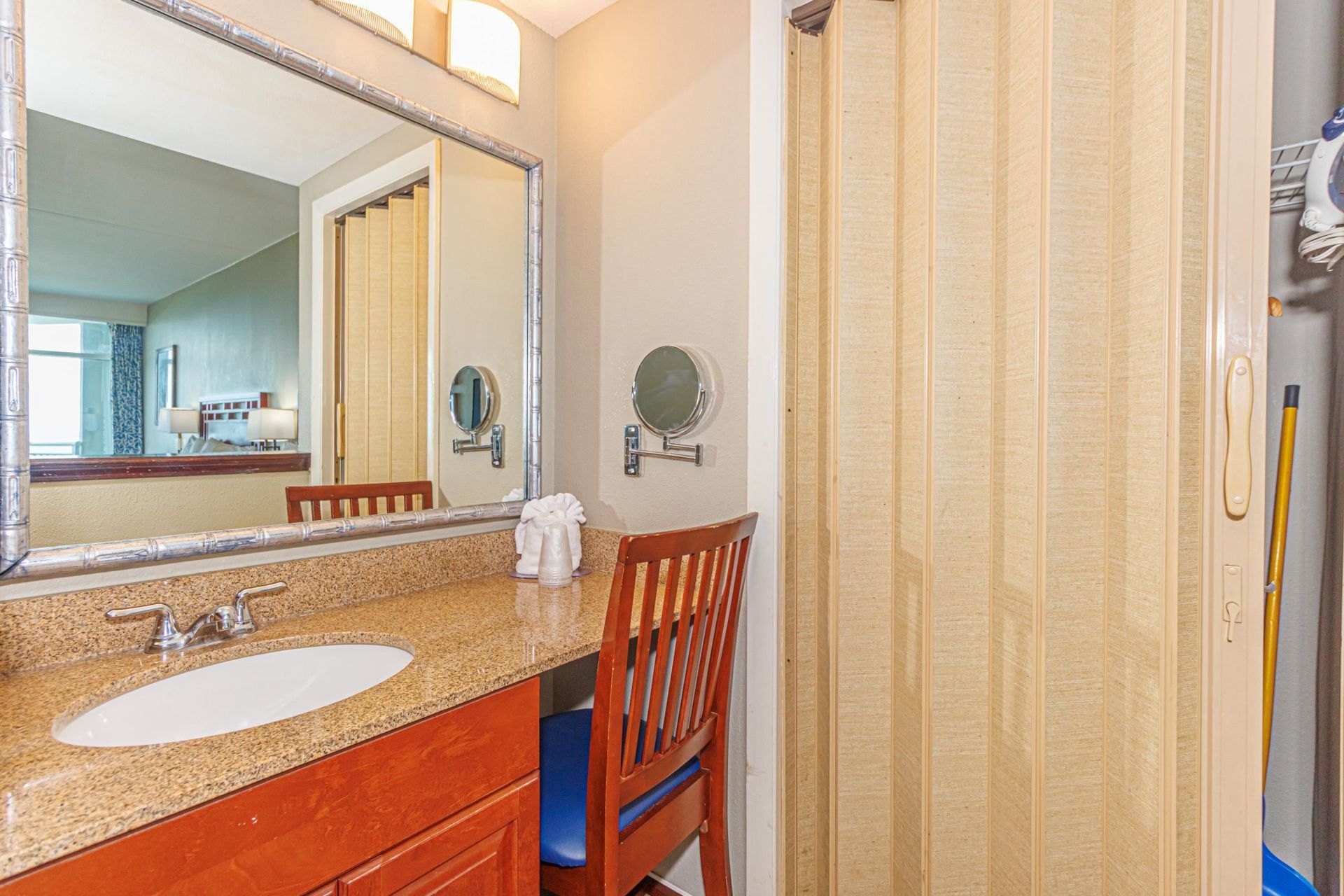 5300 North Ocean Blvd.  Photo 13