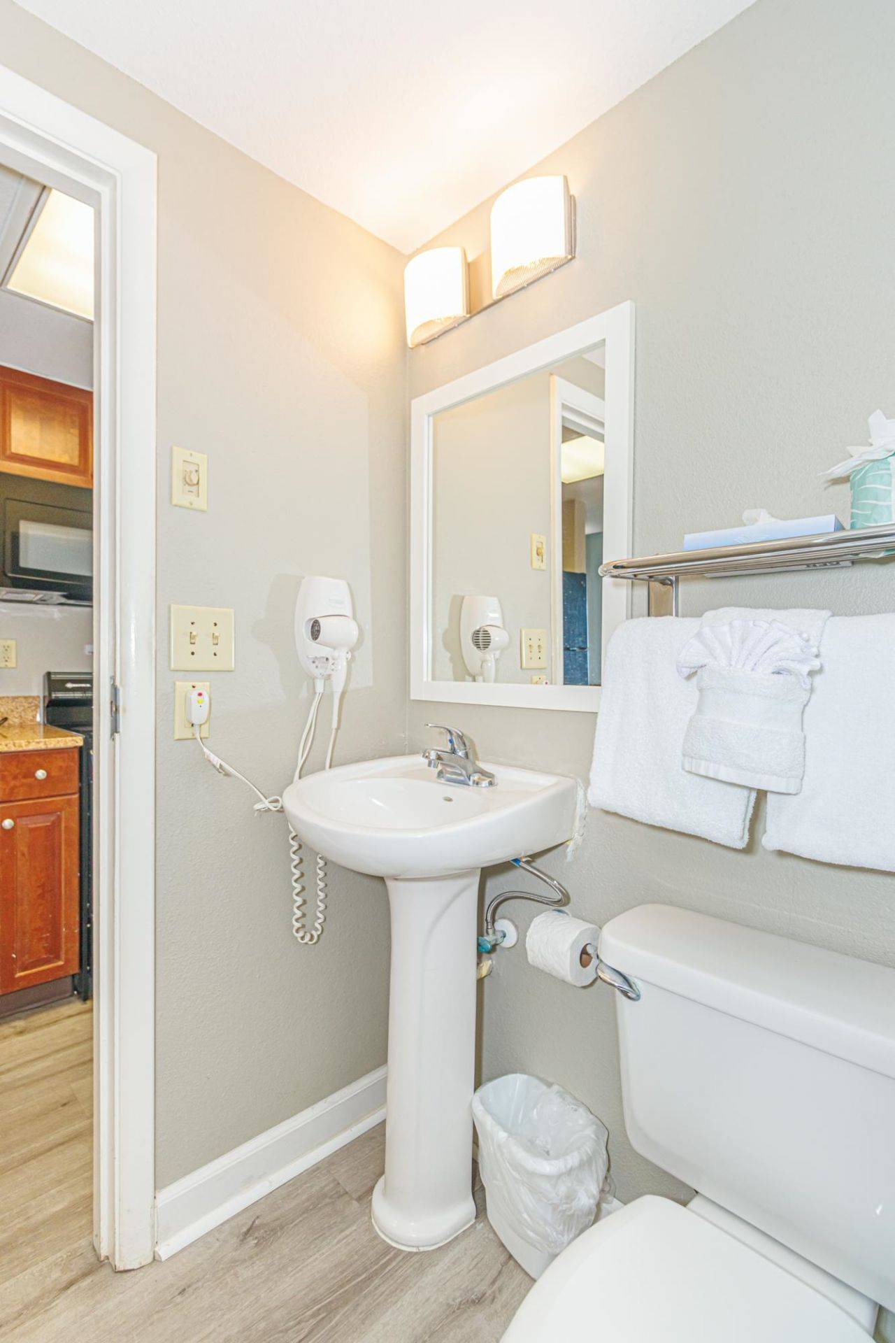 5300 North Ocean Blvd.  Photo 18