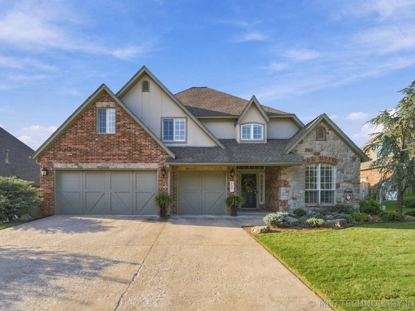 7407 E Galveston Place, Broken Arrow, OK 74014