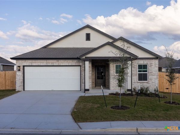3725 Pin Oak Hills , Seguin, TX 78155
