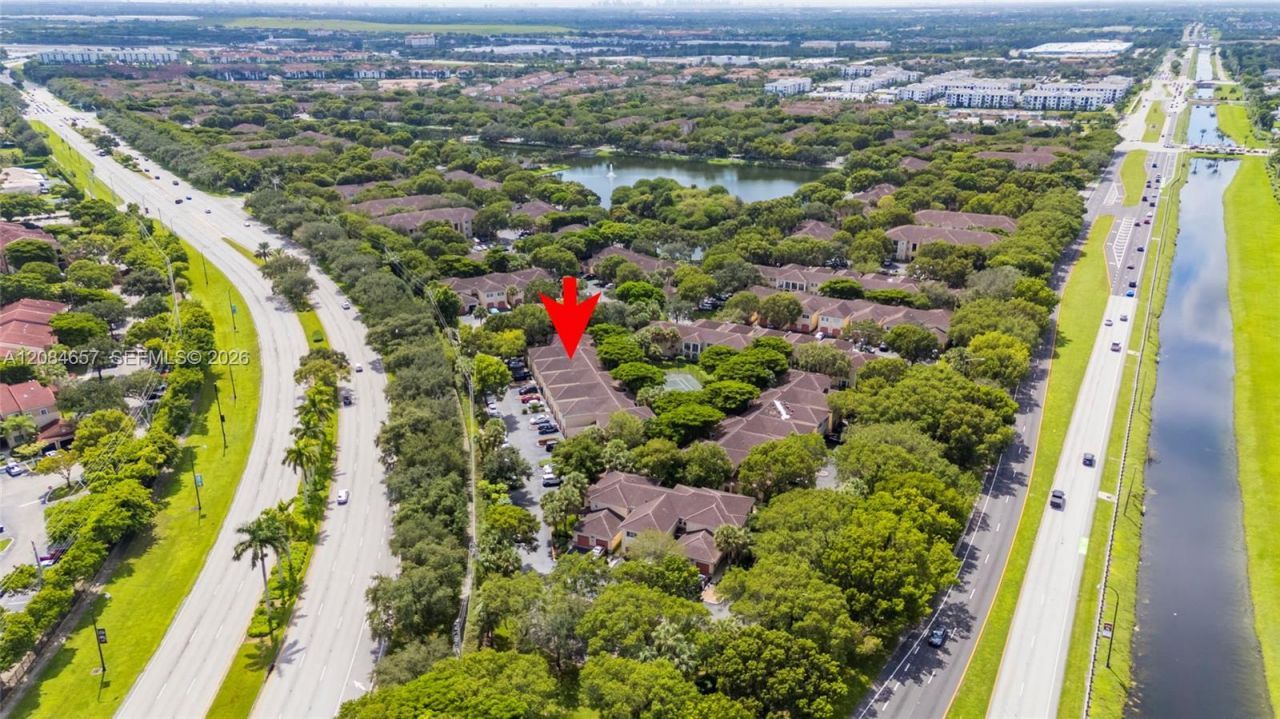 2474 Centergate Dr , Unit 203, Miramar, FL 33025 Photo