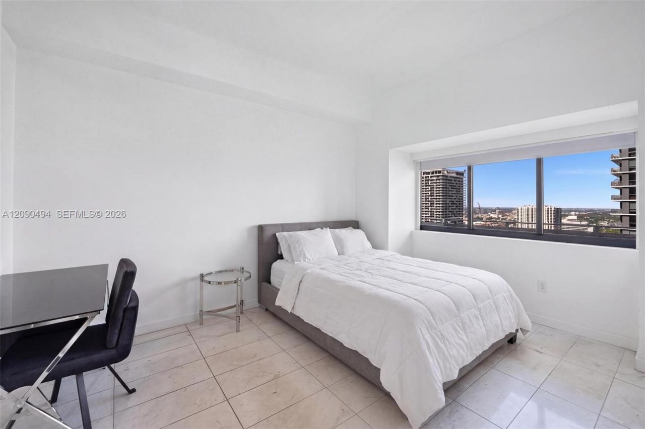 480 NE 31st St , Unit 2904, Miami, FL 33137 Photo