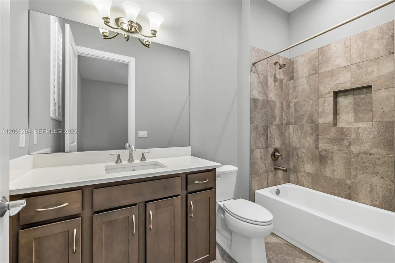 8609 SW Felicita Way, Port Saint Lucie, FL 34987 Photo