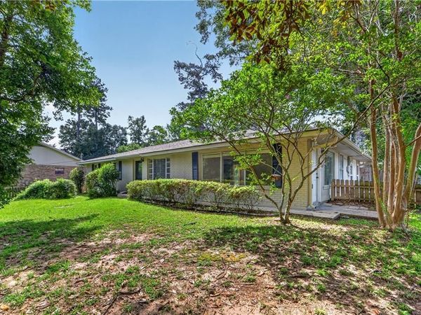 359 W 11TH Avenue , Covington, LA 70433