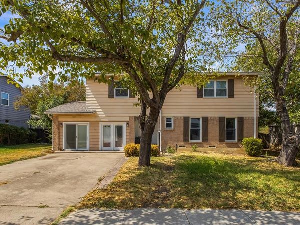 14429 Dennis Lane, Farmers Branch, TX 75234