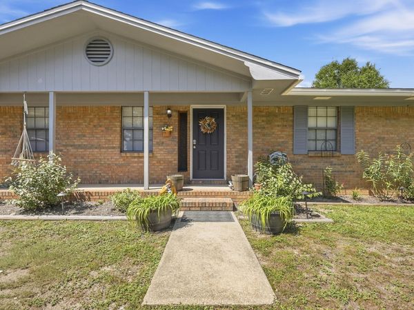 3945 Painter Branch Road, Crestview, FL 32539