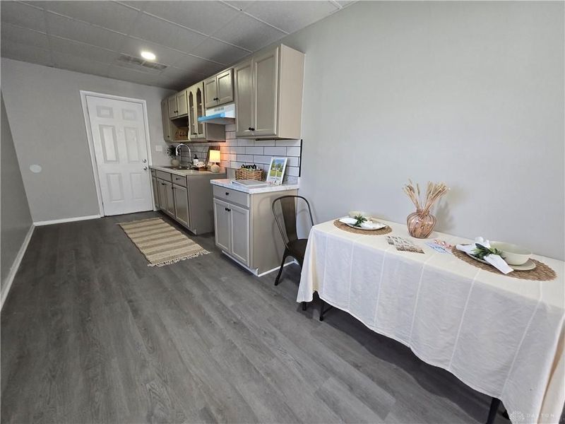 800 N Scott Street, New Carlisle, OH 45344 Photo 9