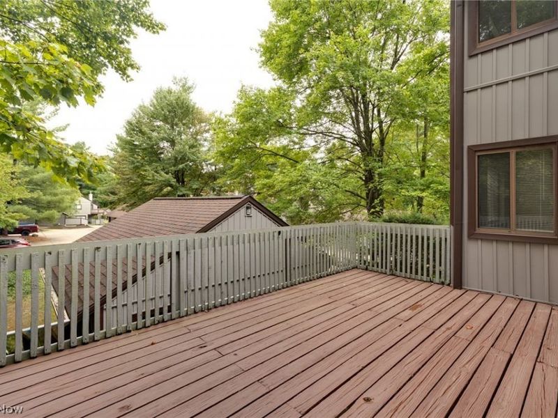 2143 Pinebrook Trail, Cuyahoga Falls, OH 44223 Photo 34
