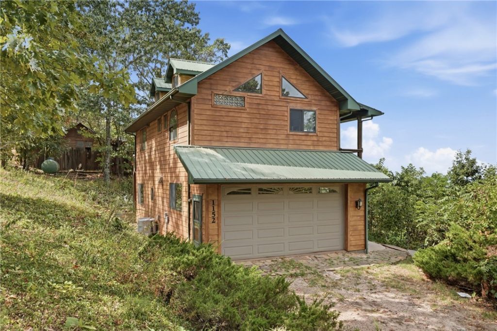 1152 County Road 220 , Eureka Springs, AR 72631 Main Photo